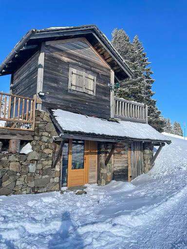 chalet grizzly beauregard sous la neige chalet grizzly beauregard sous la neige